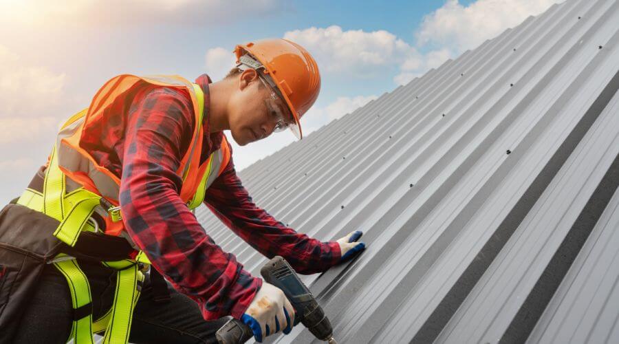 GAF certified roofer in Oswego, KS